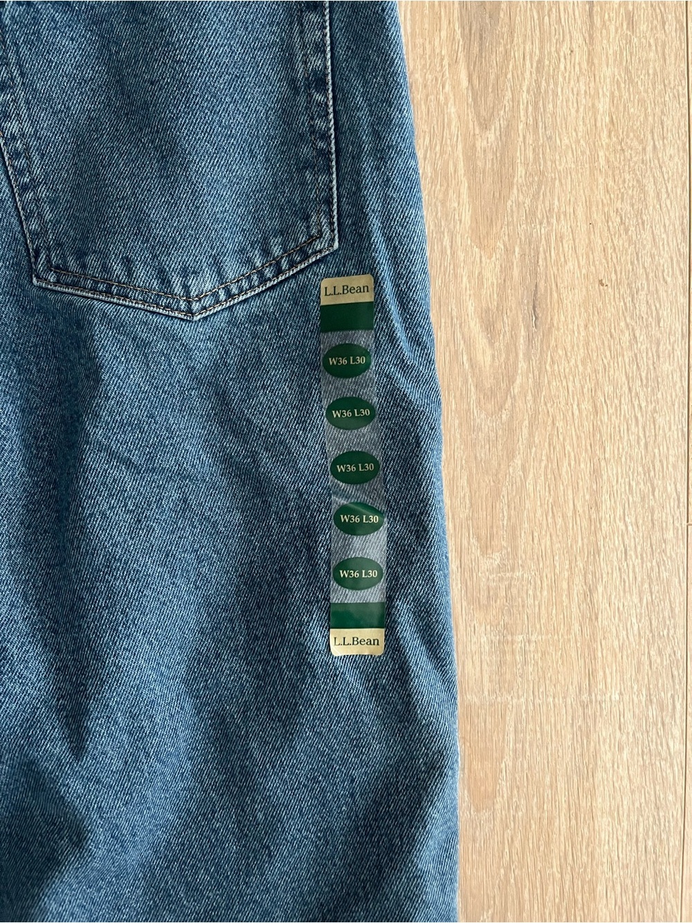 NWT L.L. Bean Men’s Relaxed Fit Fleeced Lined Jeans - Size 36 x 30 - Picture 8 of 10